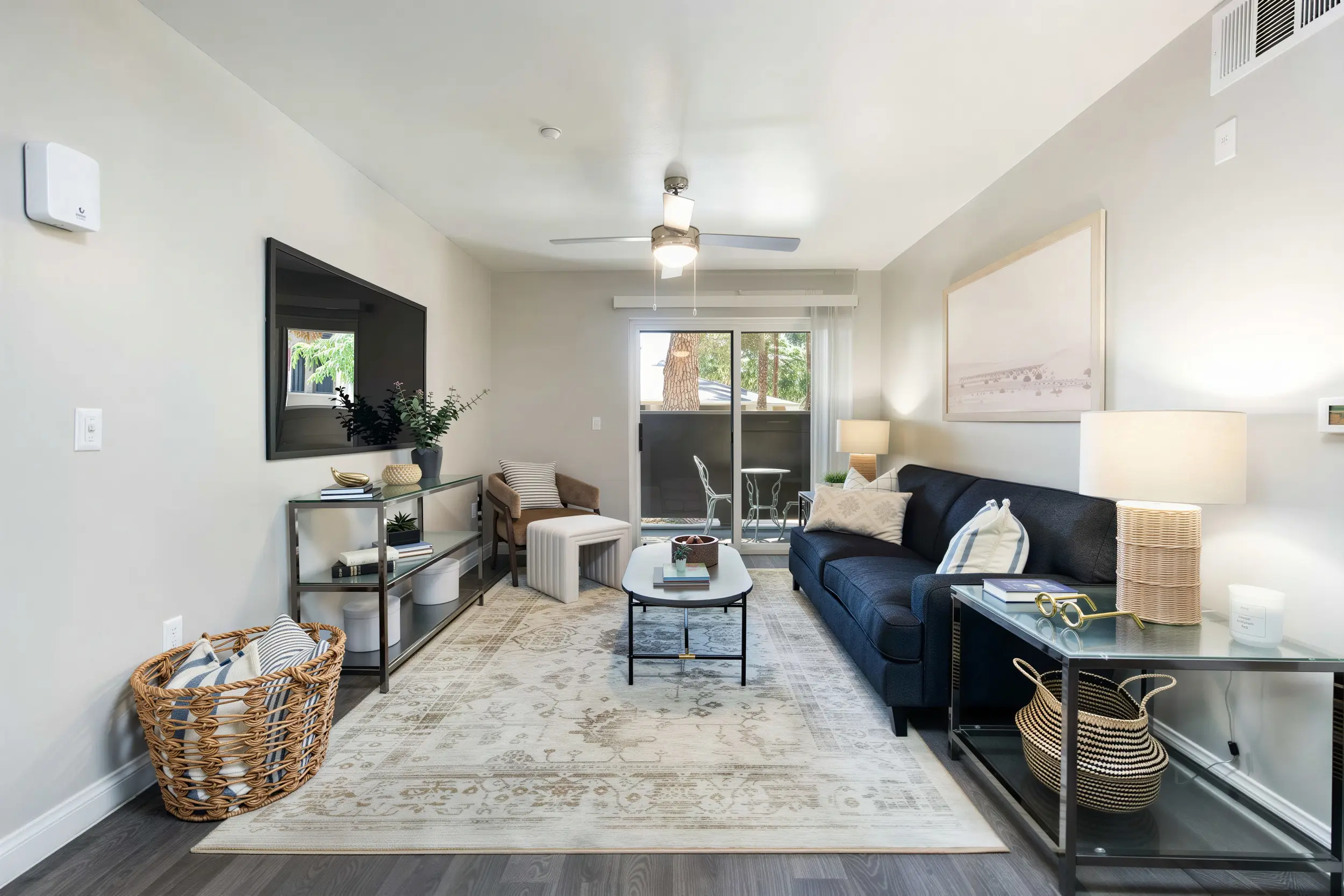 tour amara spring valley living area